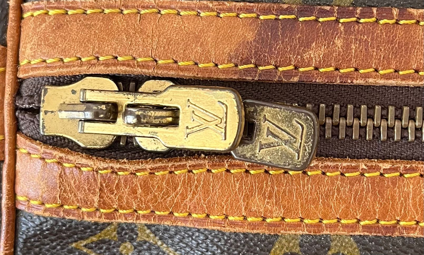Louis Vuitton Sac Souple 35 - Vintage