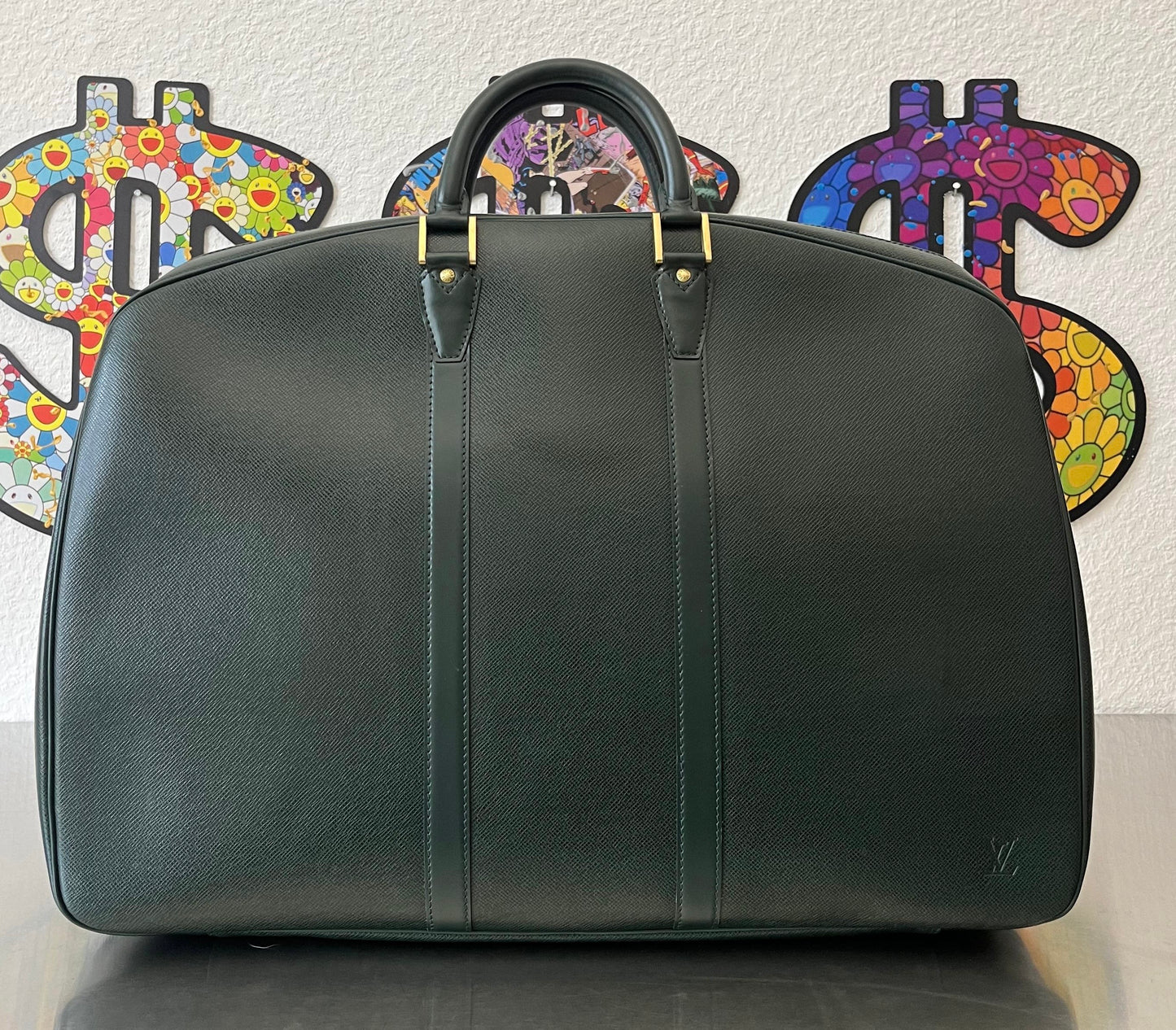 Louis Vuitton Helanga Taiga