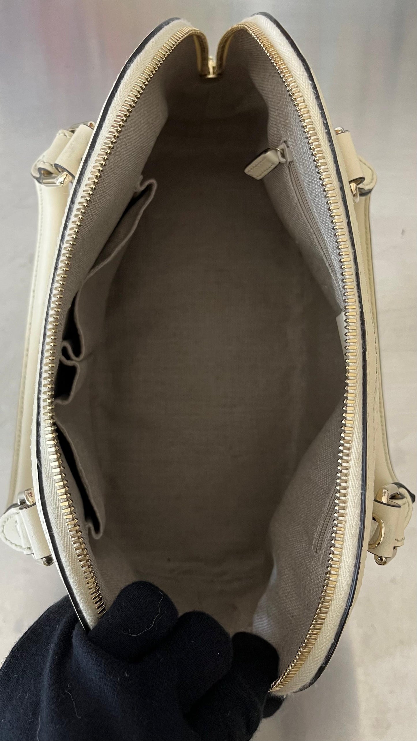 Gucci Micro Guccissima