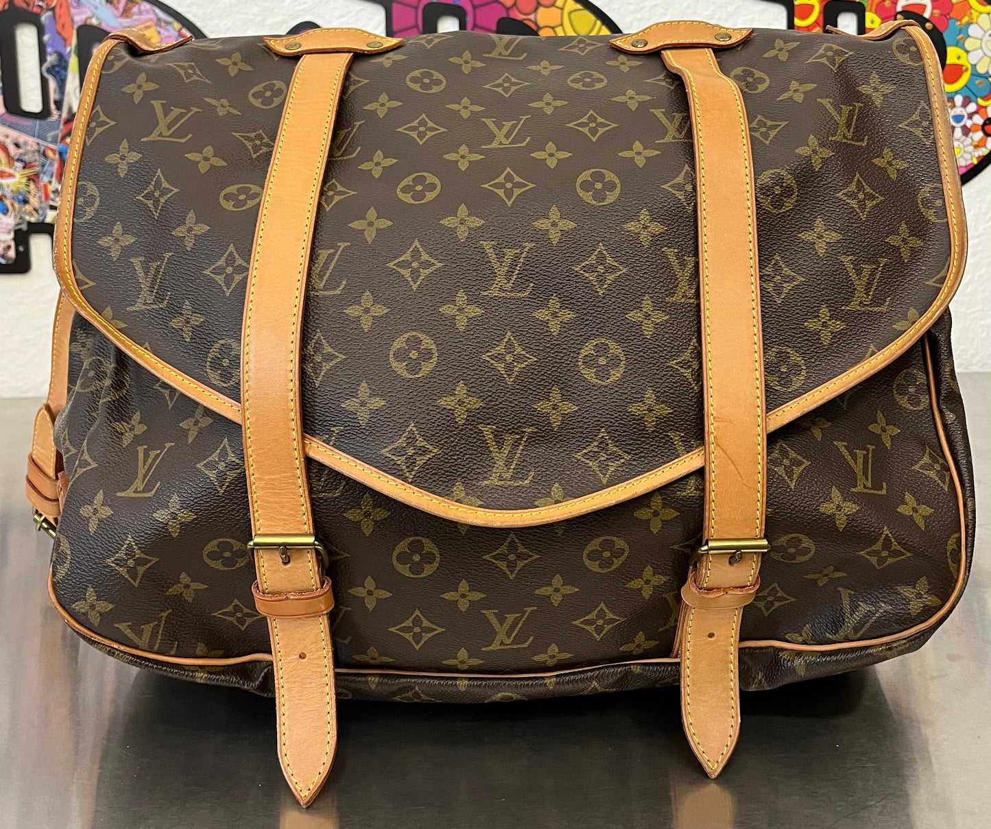 Louis Vuitton Saumur 43