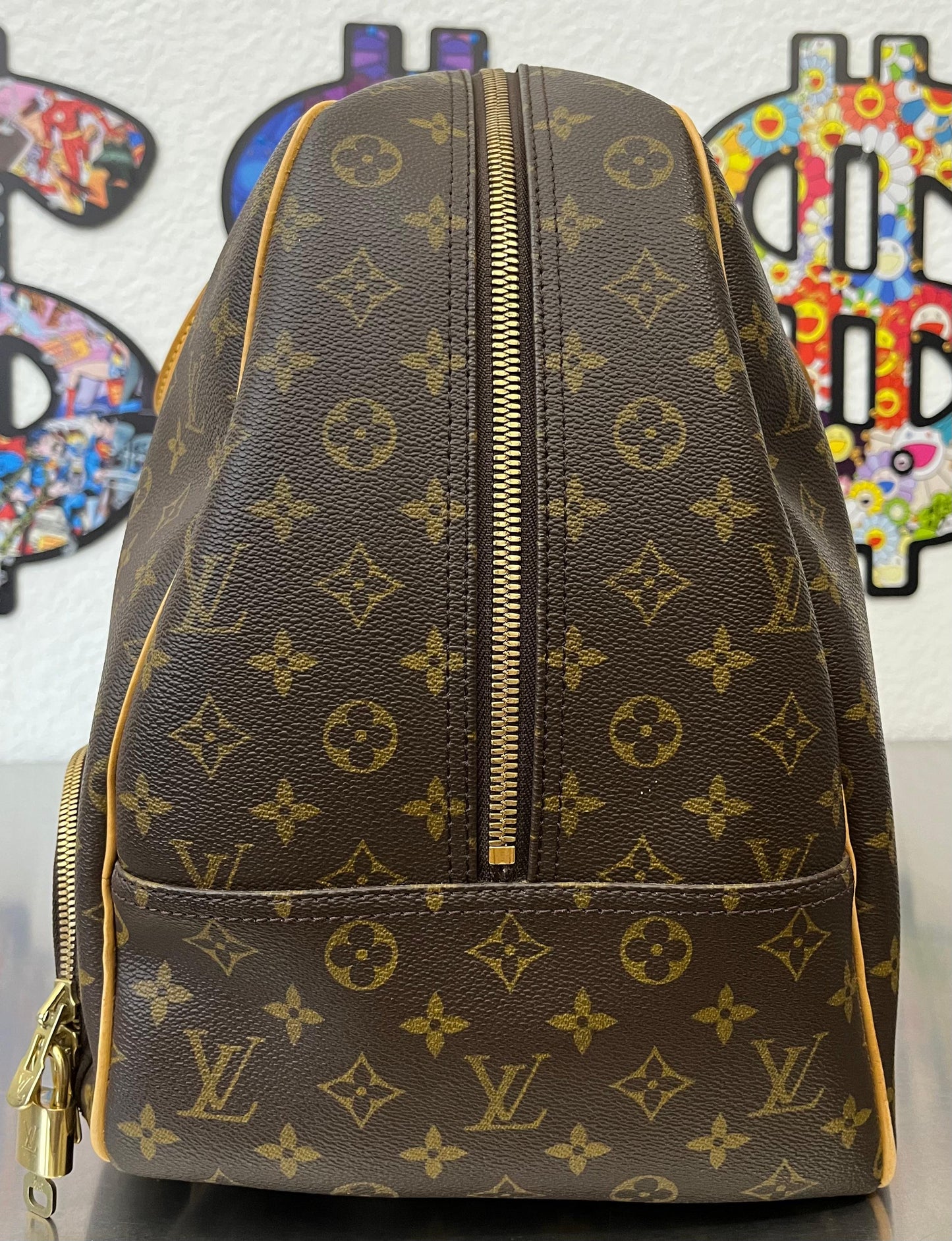 Louis Vuitton Evasion