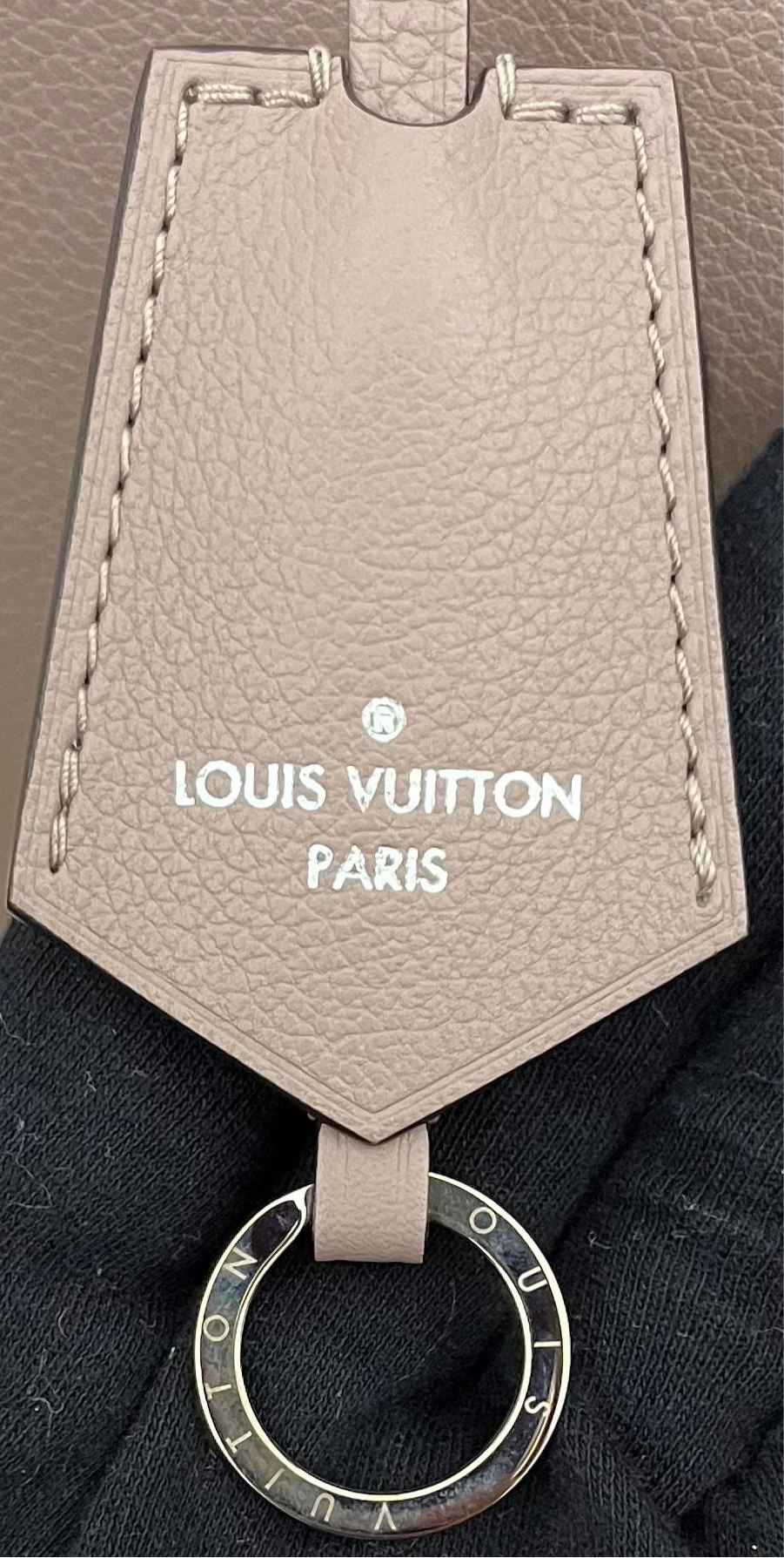 Louis Vuitton Lockme II