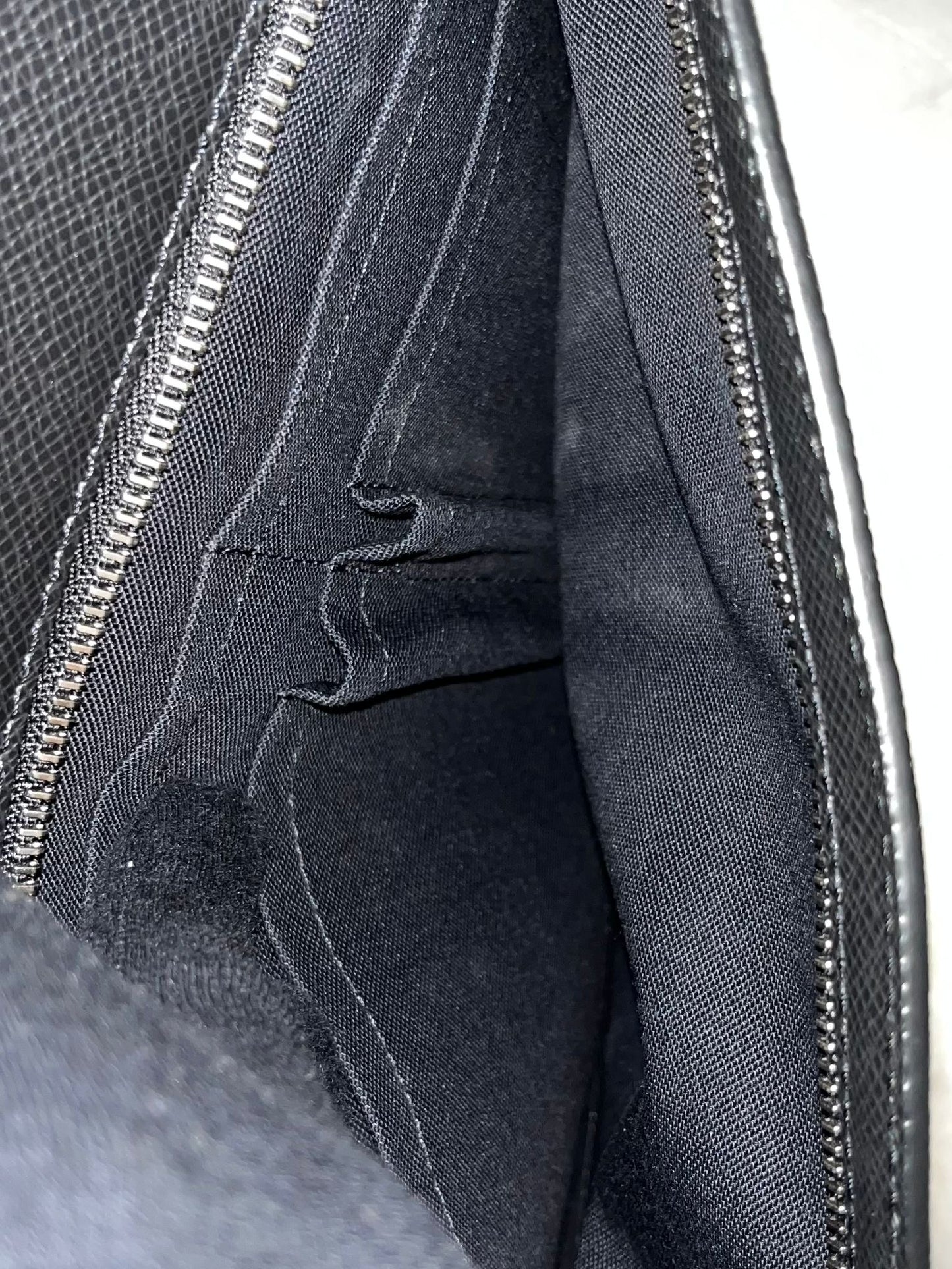 Louis Vuitton Overnight Taiga