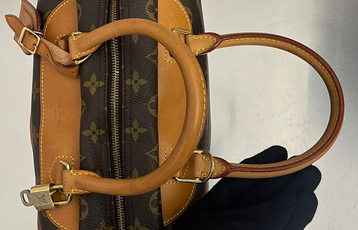 Louis Vuitton Deauville