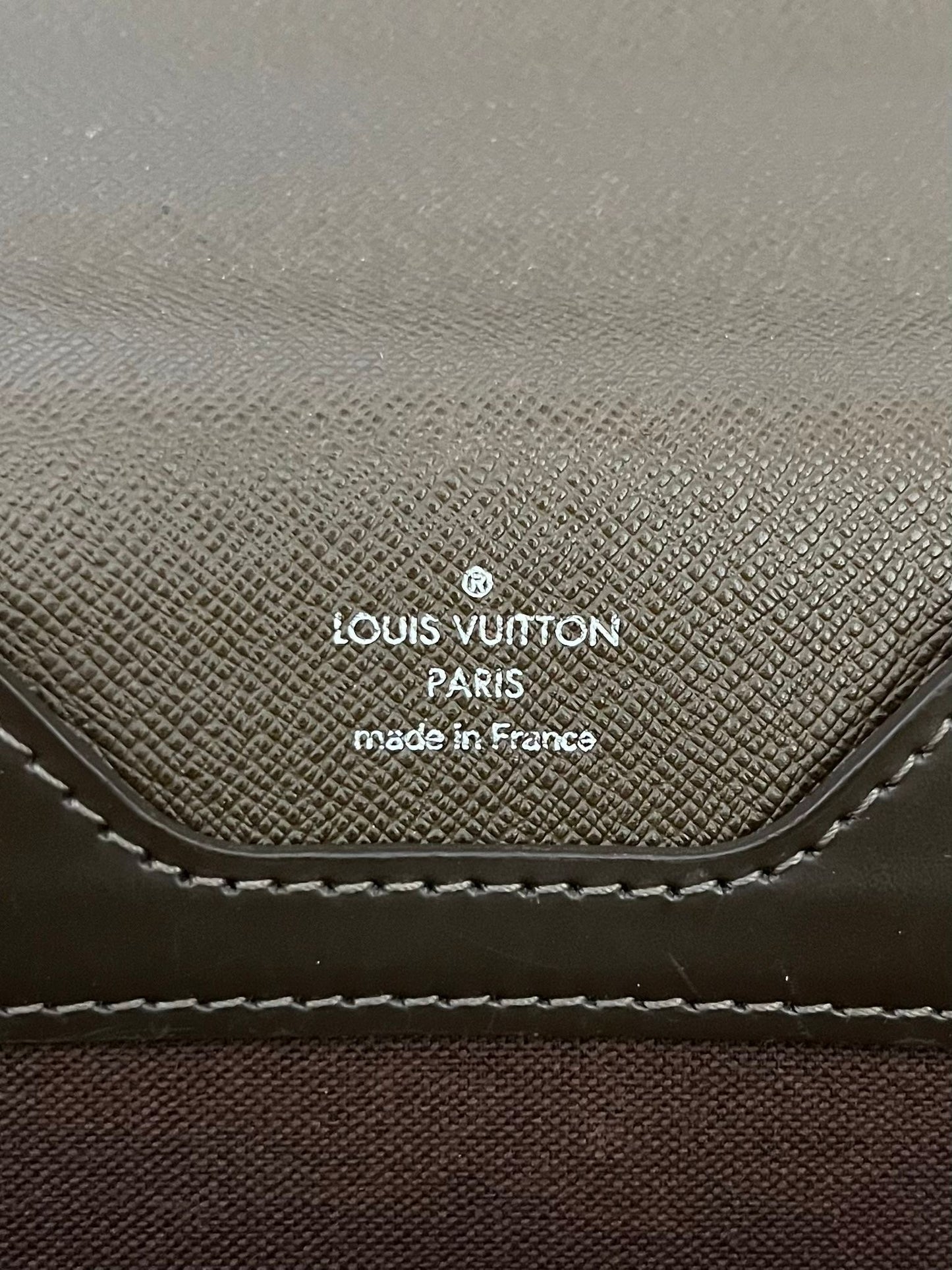 Louis Vuitton Laguito Taiga