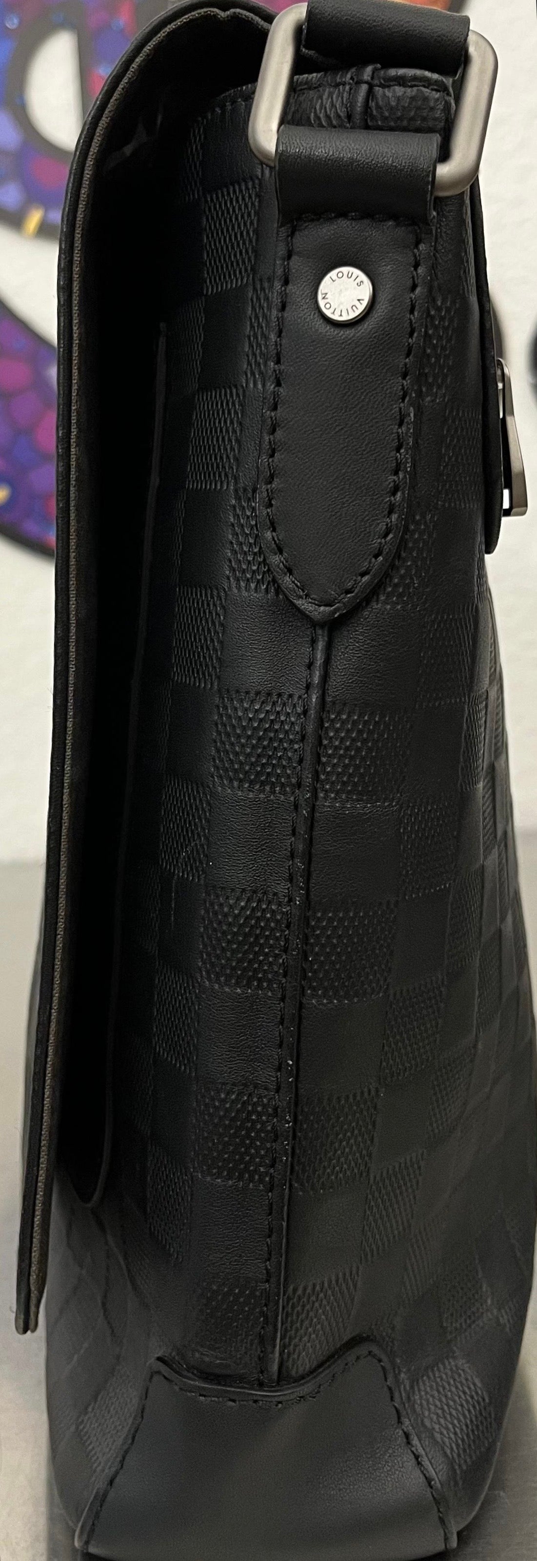Louis Vuitton District Infini Leder