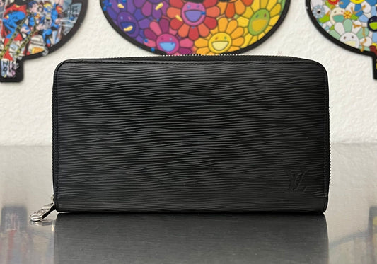 Louis Vuitton Zippy Organizer Epi