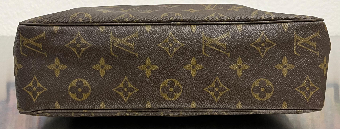Louis Vuitton Trousse Toilette 28