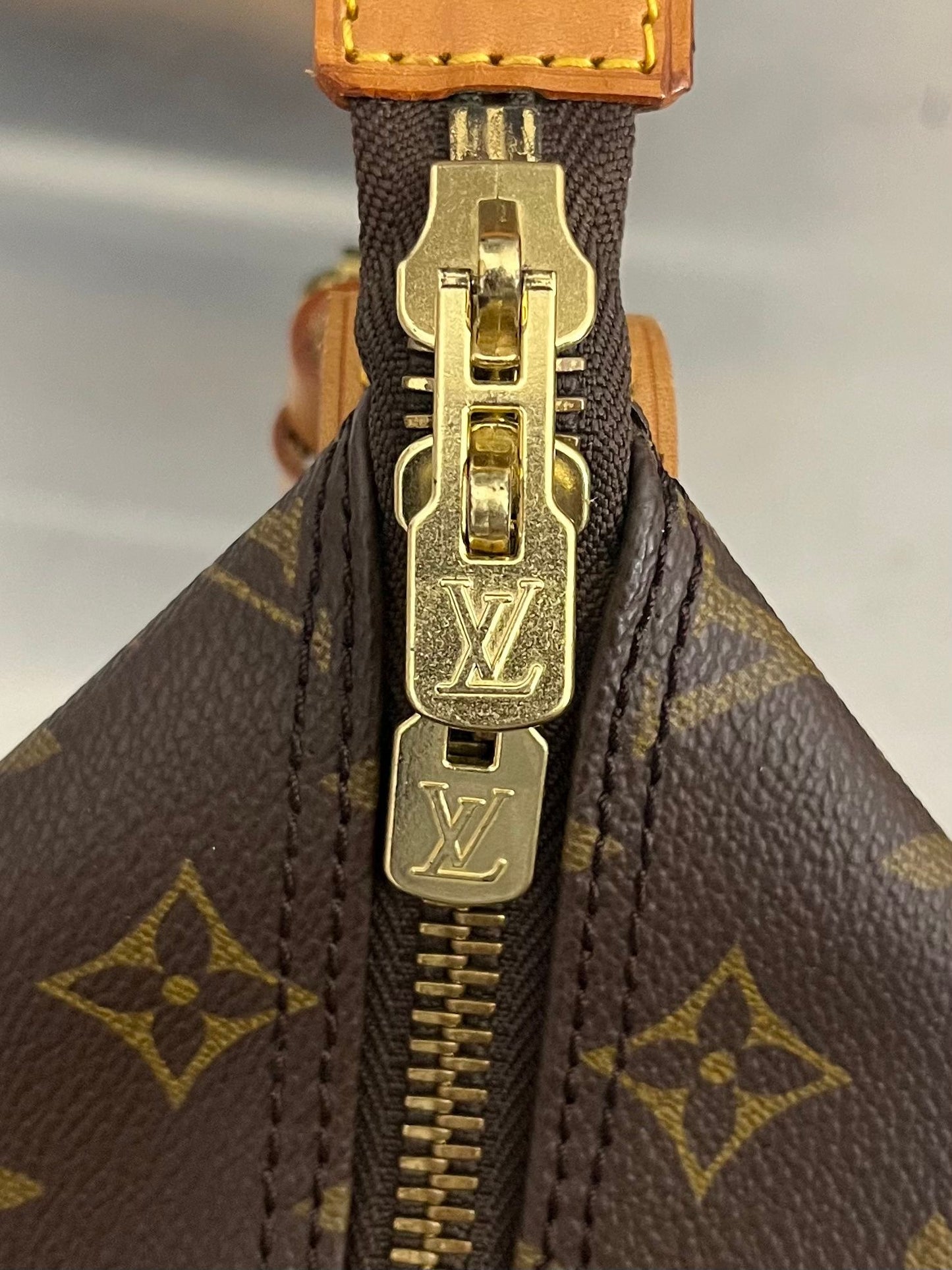 Louis Vuitton Cruiser Bag 40