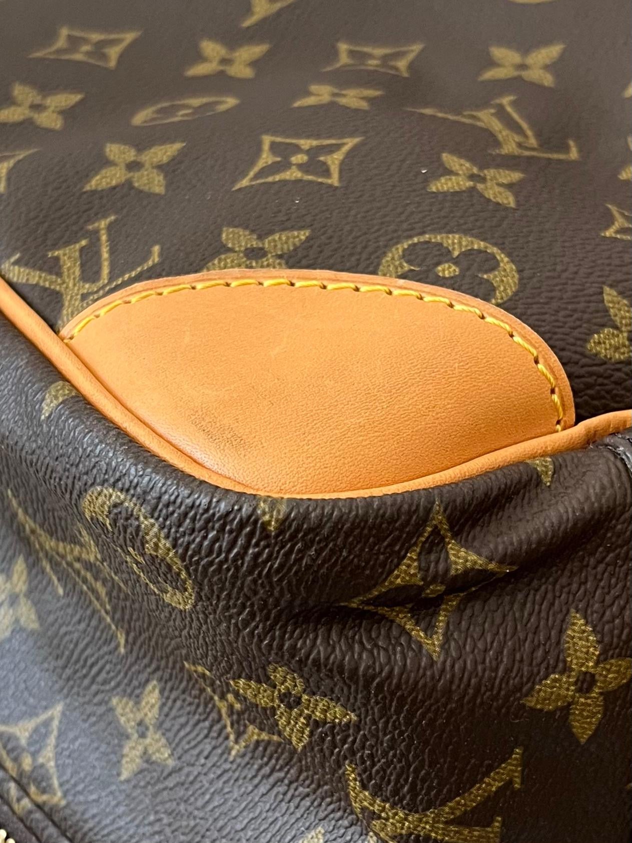 Louis Vuitton Sirius 50
