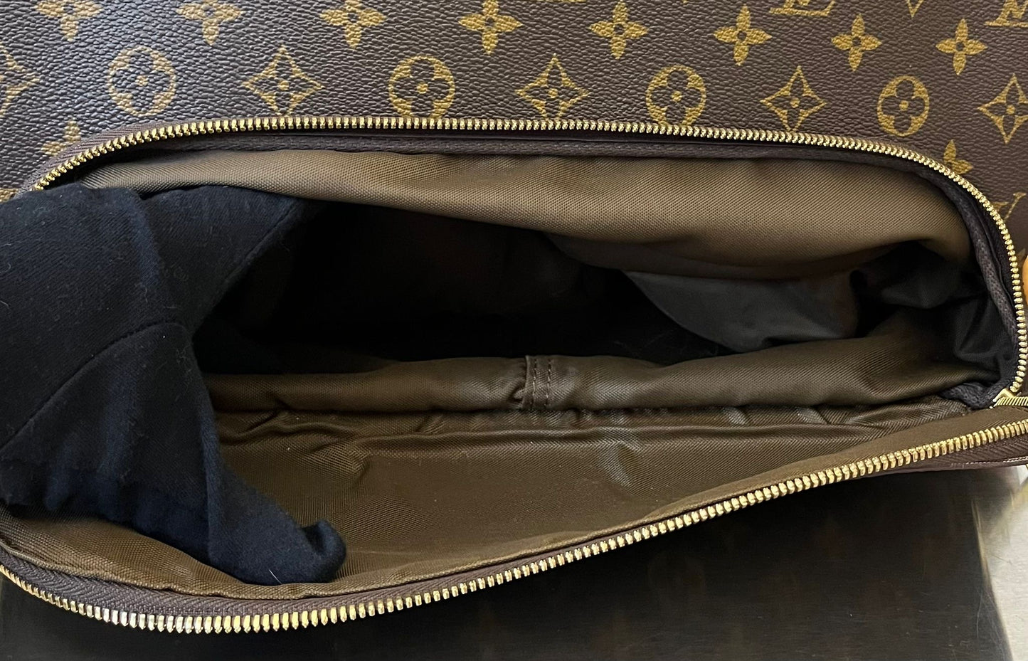 Louis Vuitton Evasion