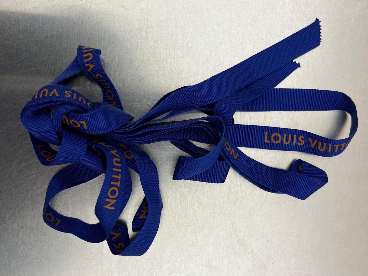 Louis Vuitton Christopher MM