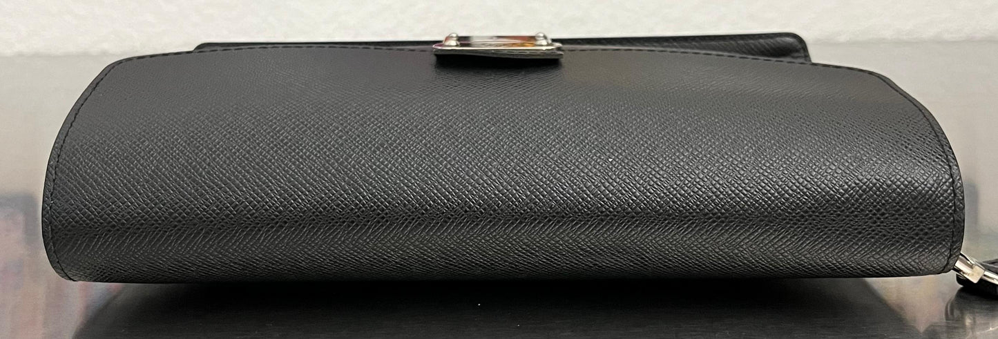 Louis Vuitton Belaia Taiga