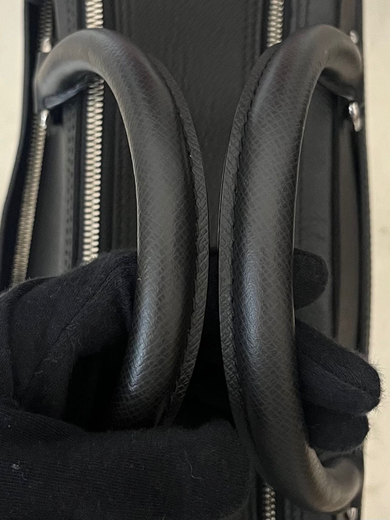 Louis Vuitton Overnight Taiga