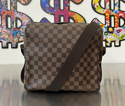 Louis Vuitton Naviglio Messenger
