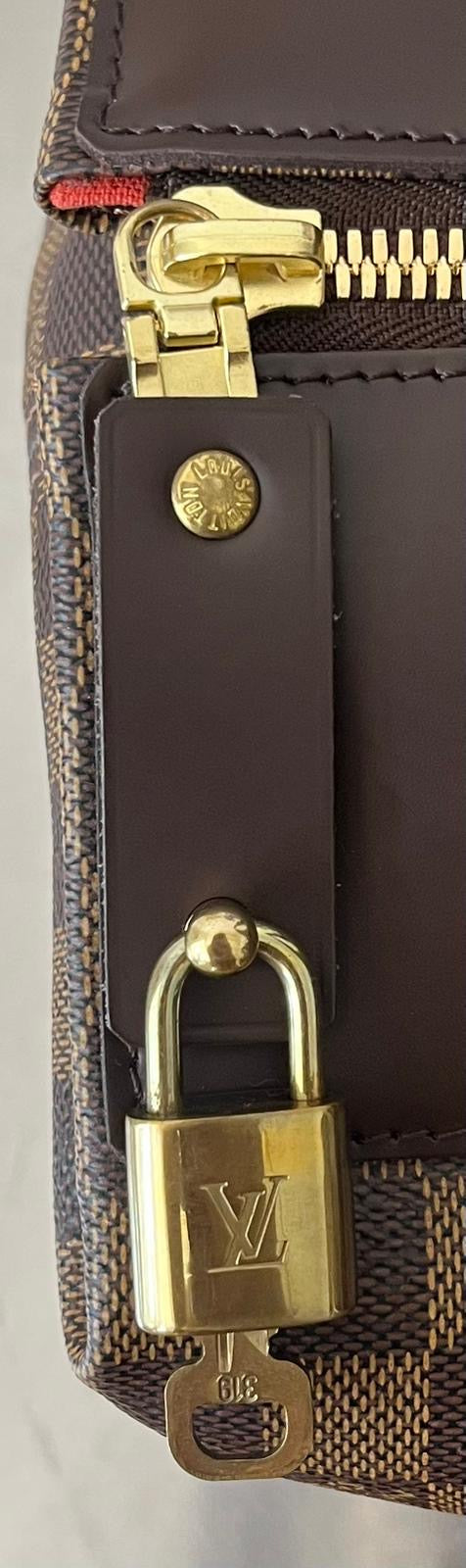 Louis Vuitton Greenwich PM
