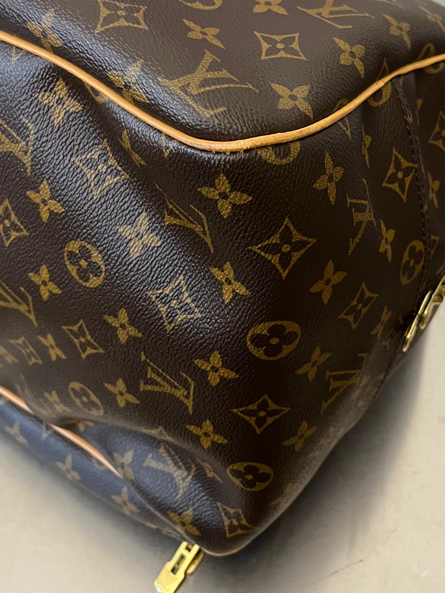 Louis Vuitton Evasion