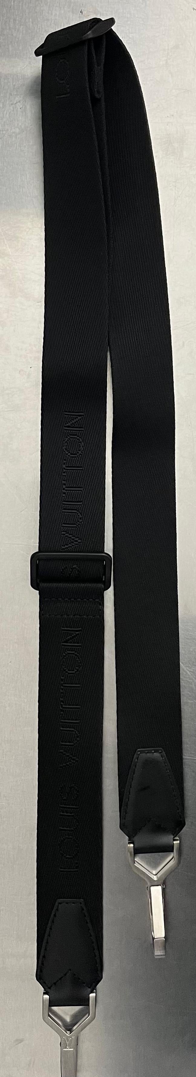 Louis Vuitton Cinq Cintre Kleidersack