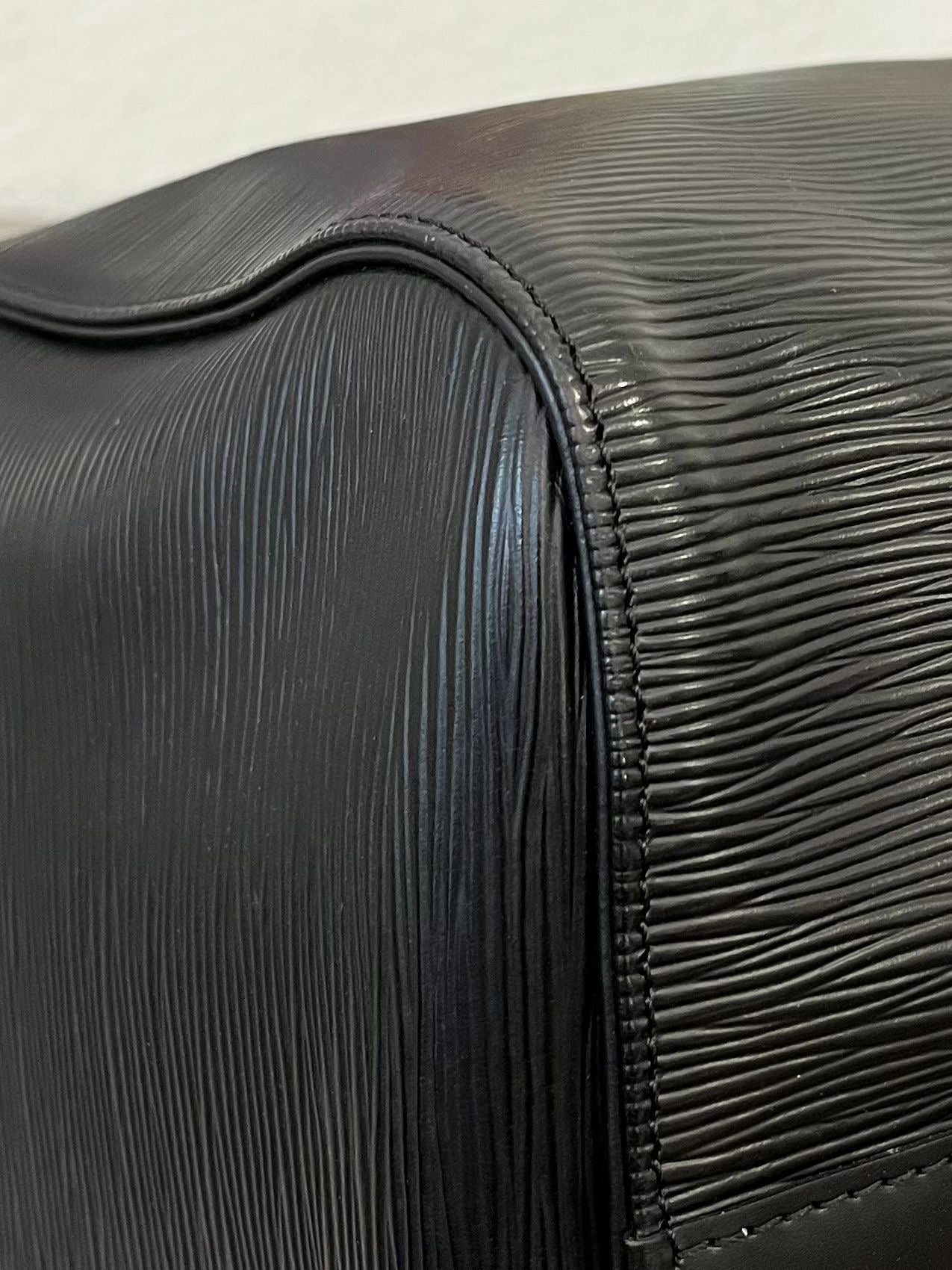 Louis Vuitton Keepall 45 Epi Leder