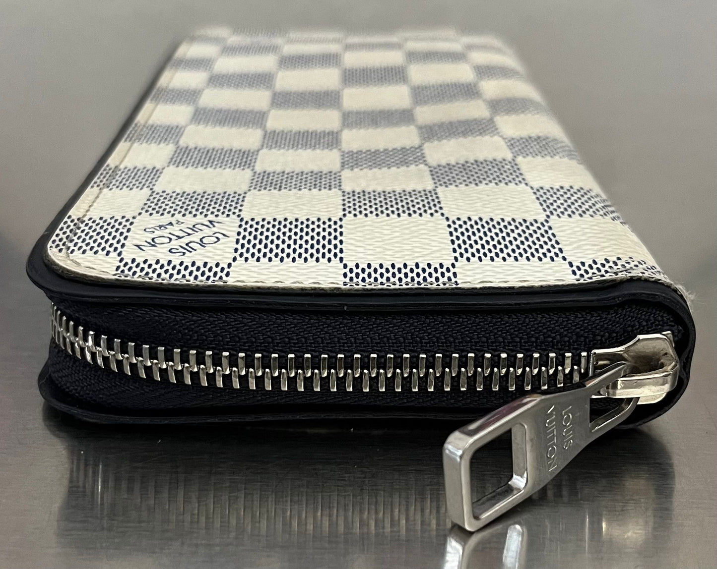 Louis Vuitton Zippy Vertical Damier Azur