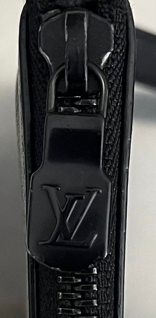 Louis Vuitton Pochette To-Go