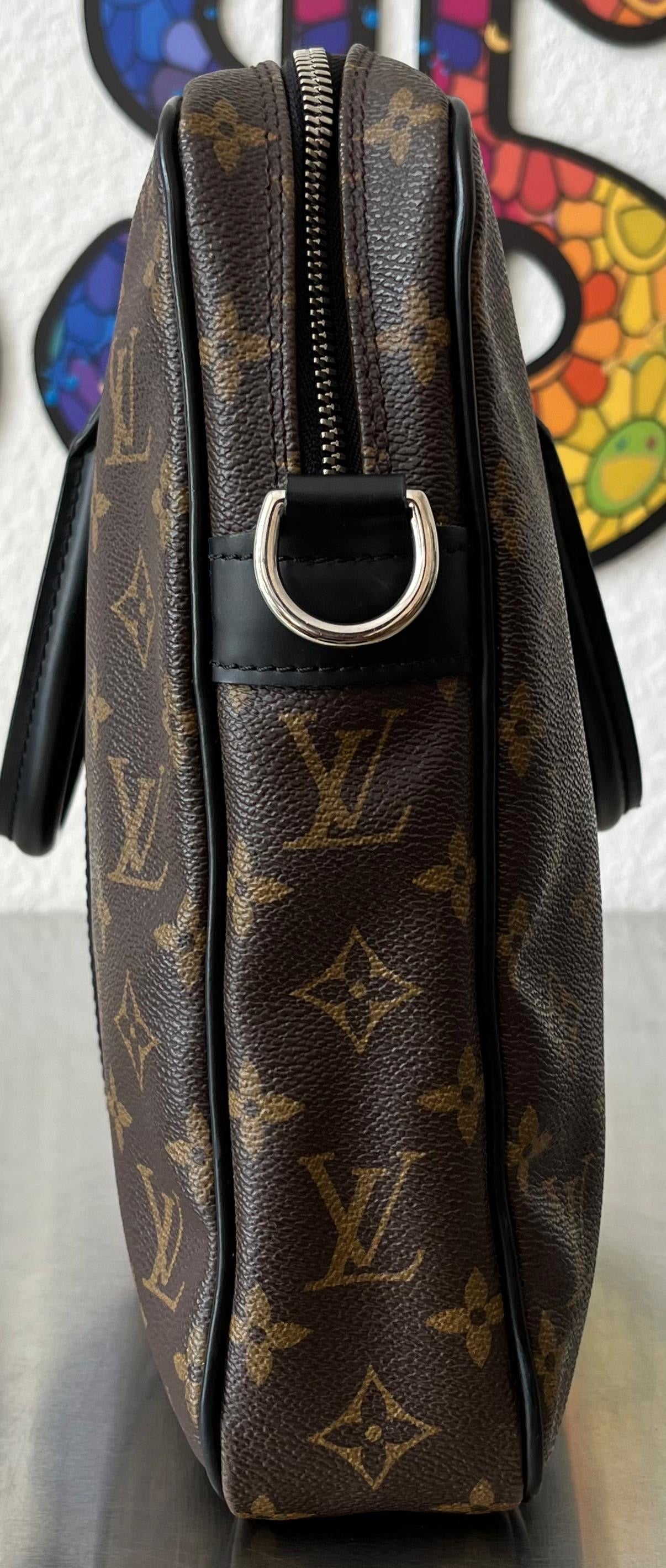 Louis Vuitton Porte-Documents Voyage Macassar