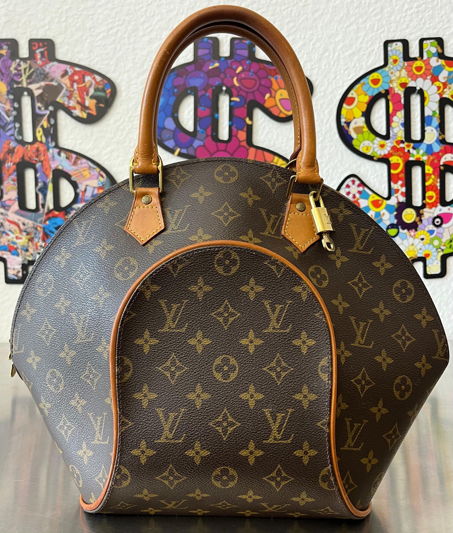 Louis Vuitton Ellipse MM