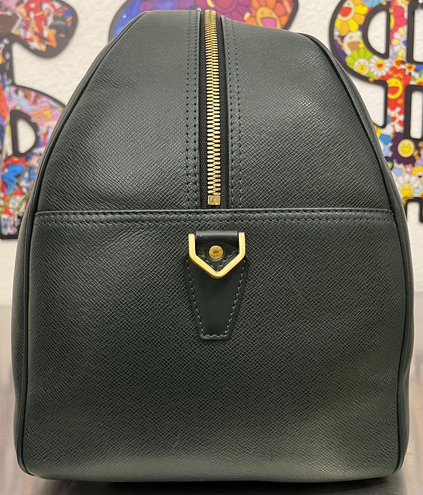 Louis Vuitton Kendall GM Taiga Leder