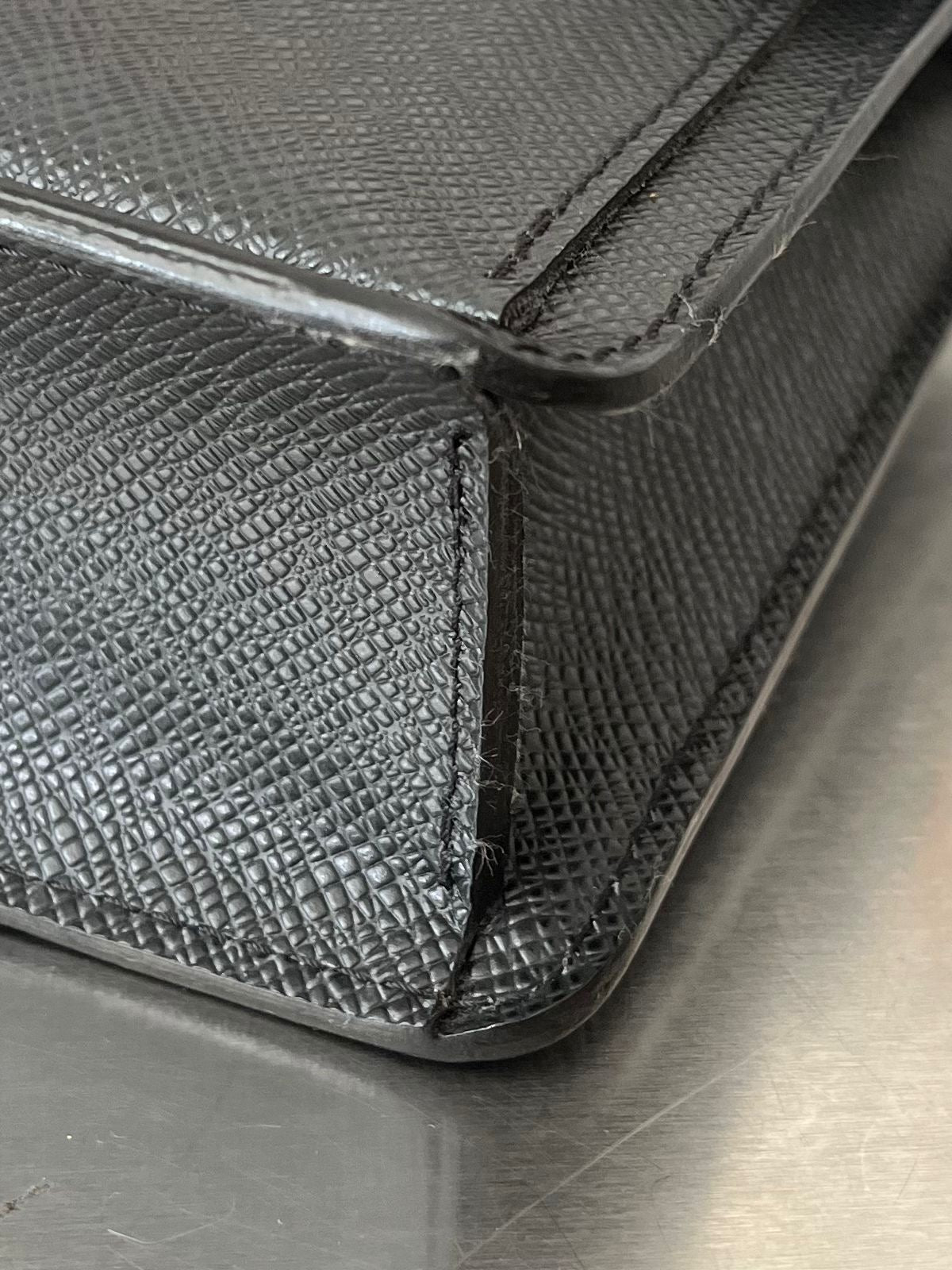 Louis Vuitton Belaia Taiga
