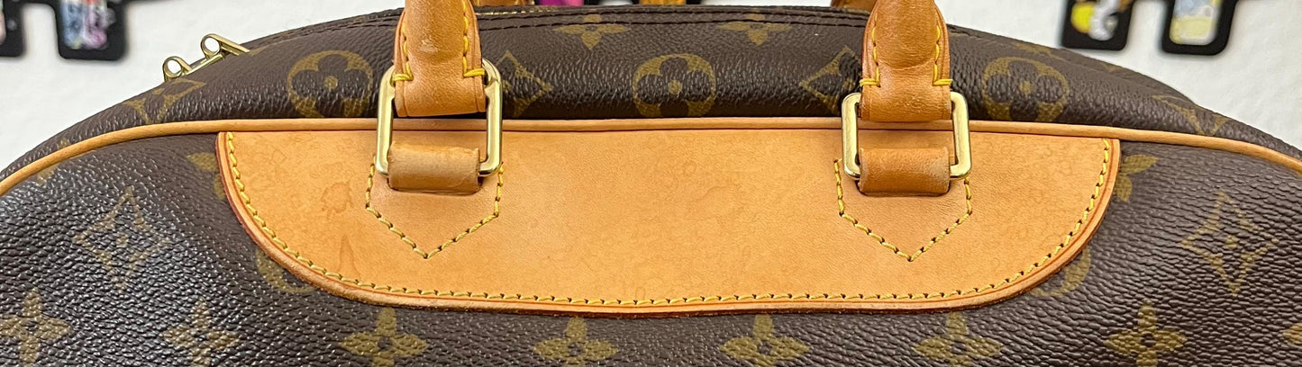 Louis Vuitton Deauville