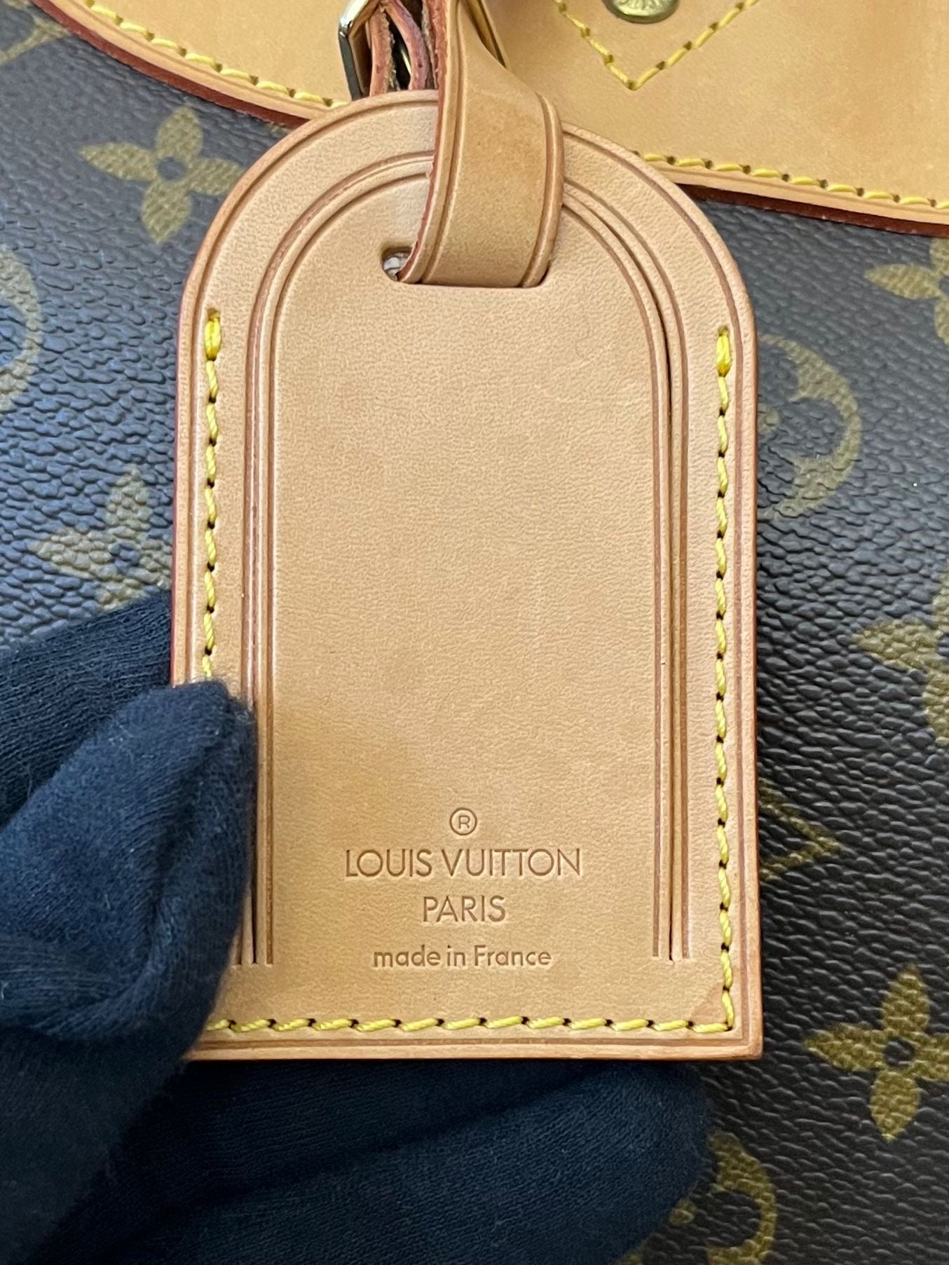 Louis Vuitton Evasion