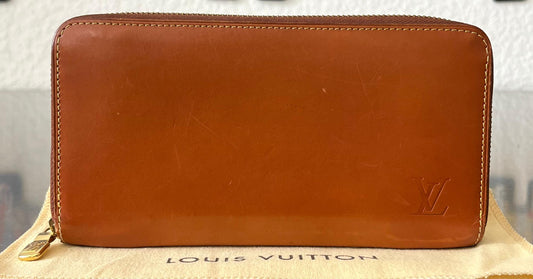Louis Vuitton Zippy Nomade