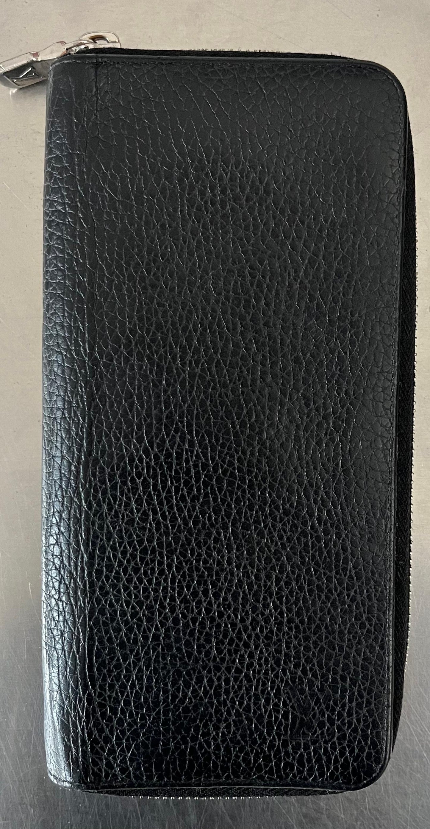 Louis Vuitton Zippy Vertical Taurillon Leder