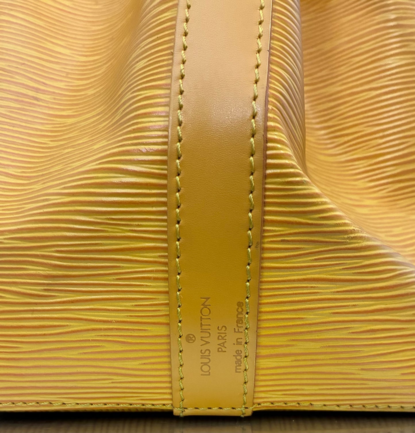 Louis Vuitton Sac Noé Petit EPI