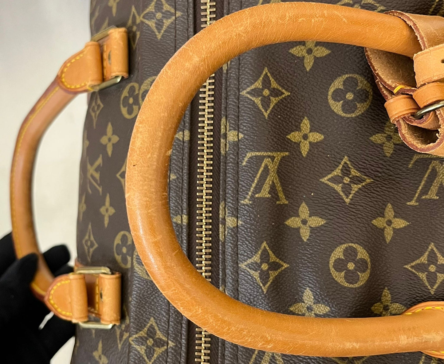 Louis Vuitton Sirius 55