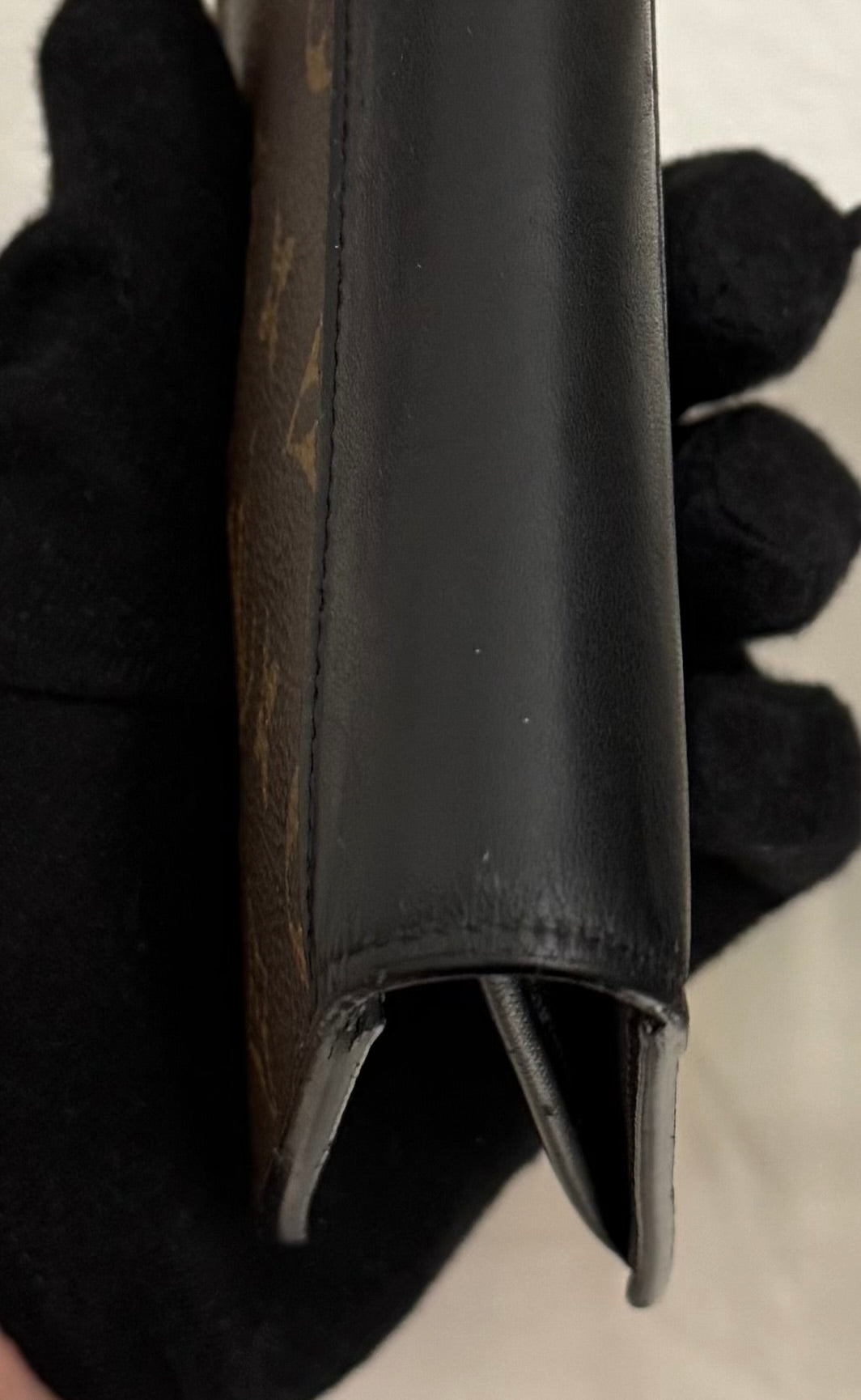 Louis Vuitton Brazza Macassar