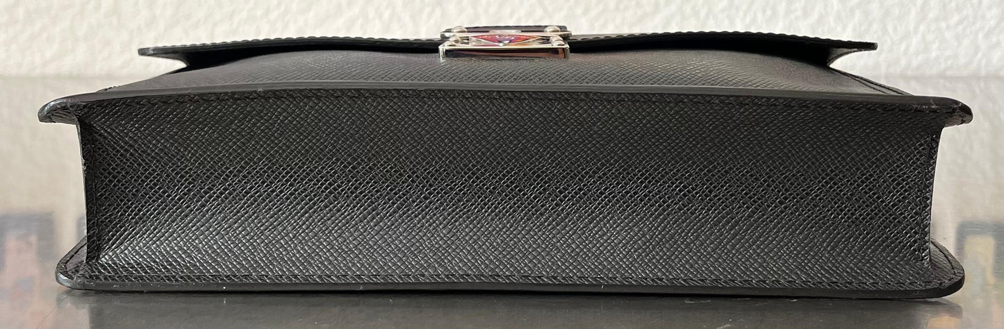 Louis Vuitton Belaia Taiga