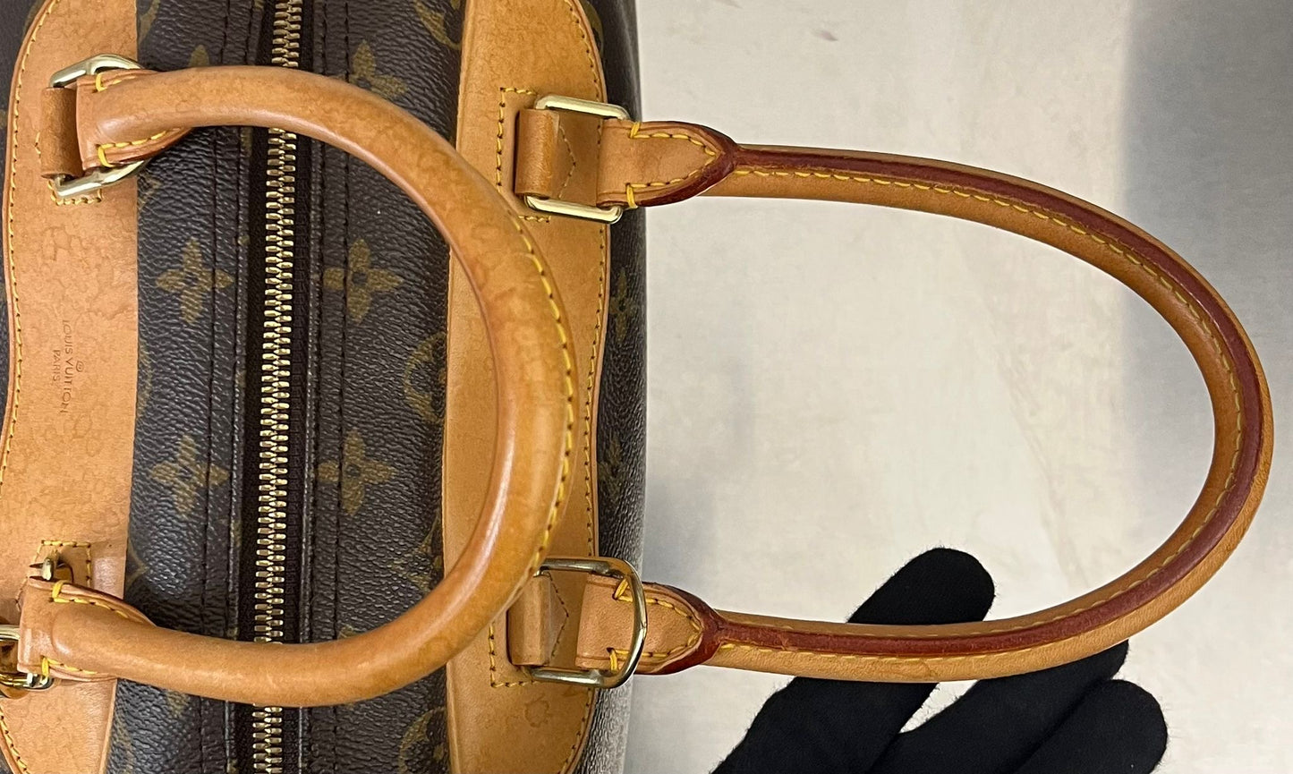 Louis Vuitton Deauville