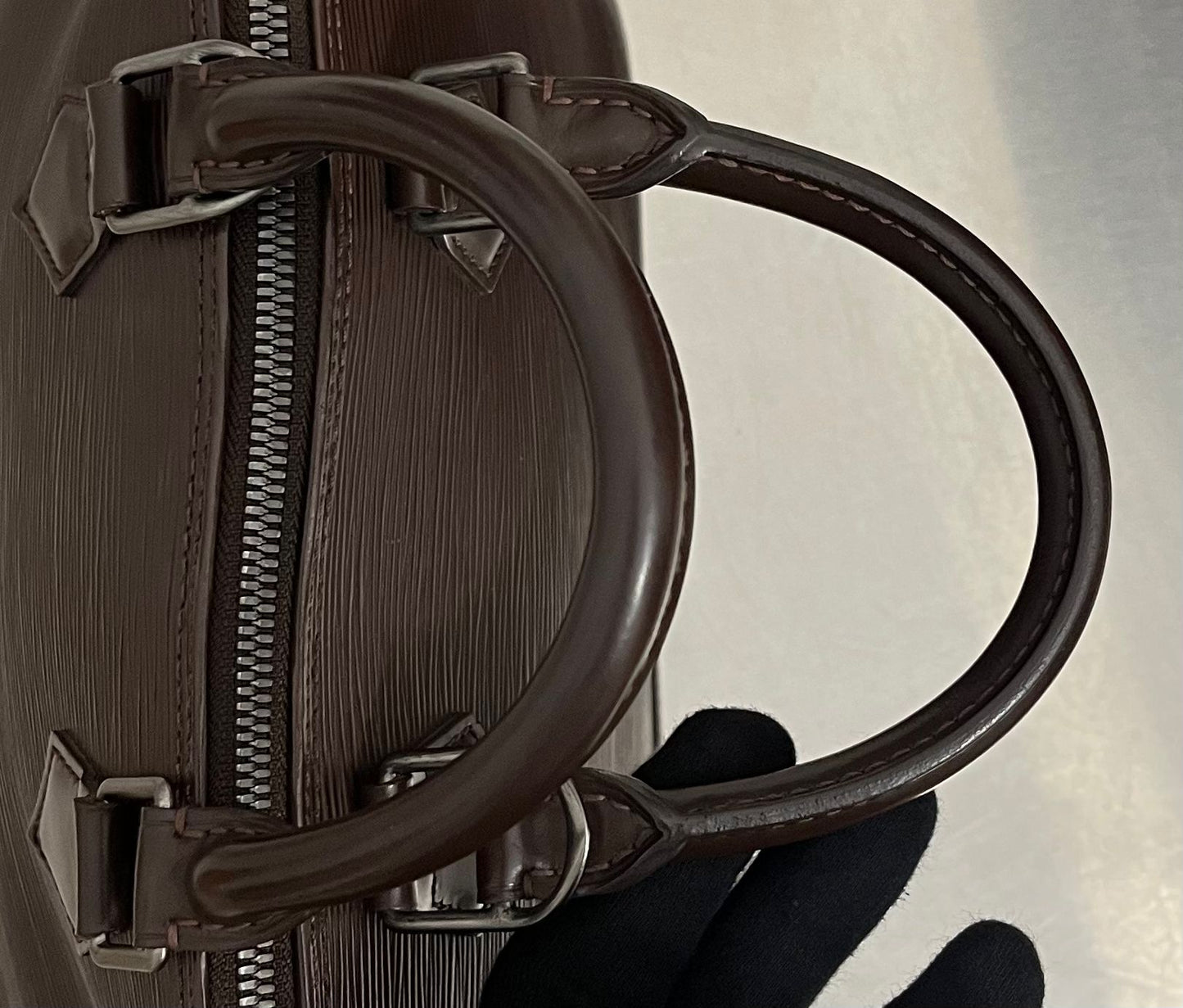 Louis Vuitton Alma PM Epi