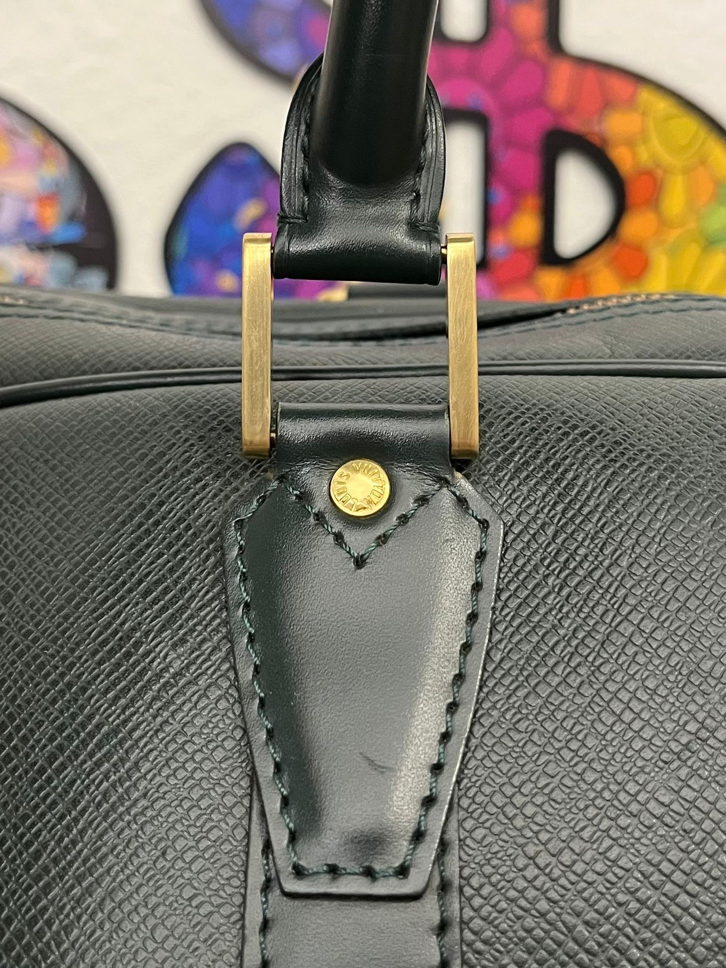 Louis Vuitton Kendall GM Taiga Leder