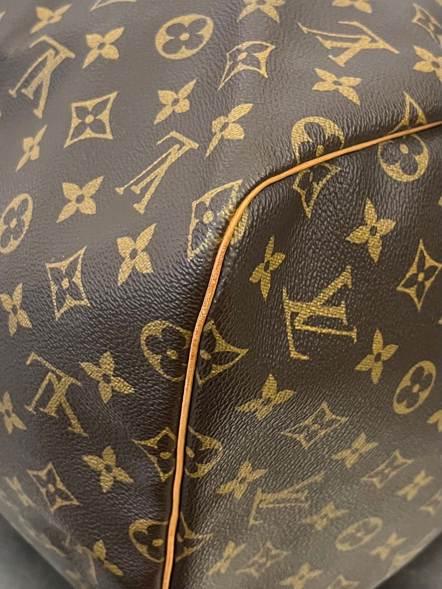 Louis Vuitton Keepall 55