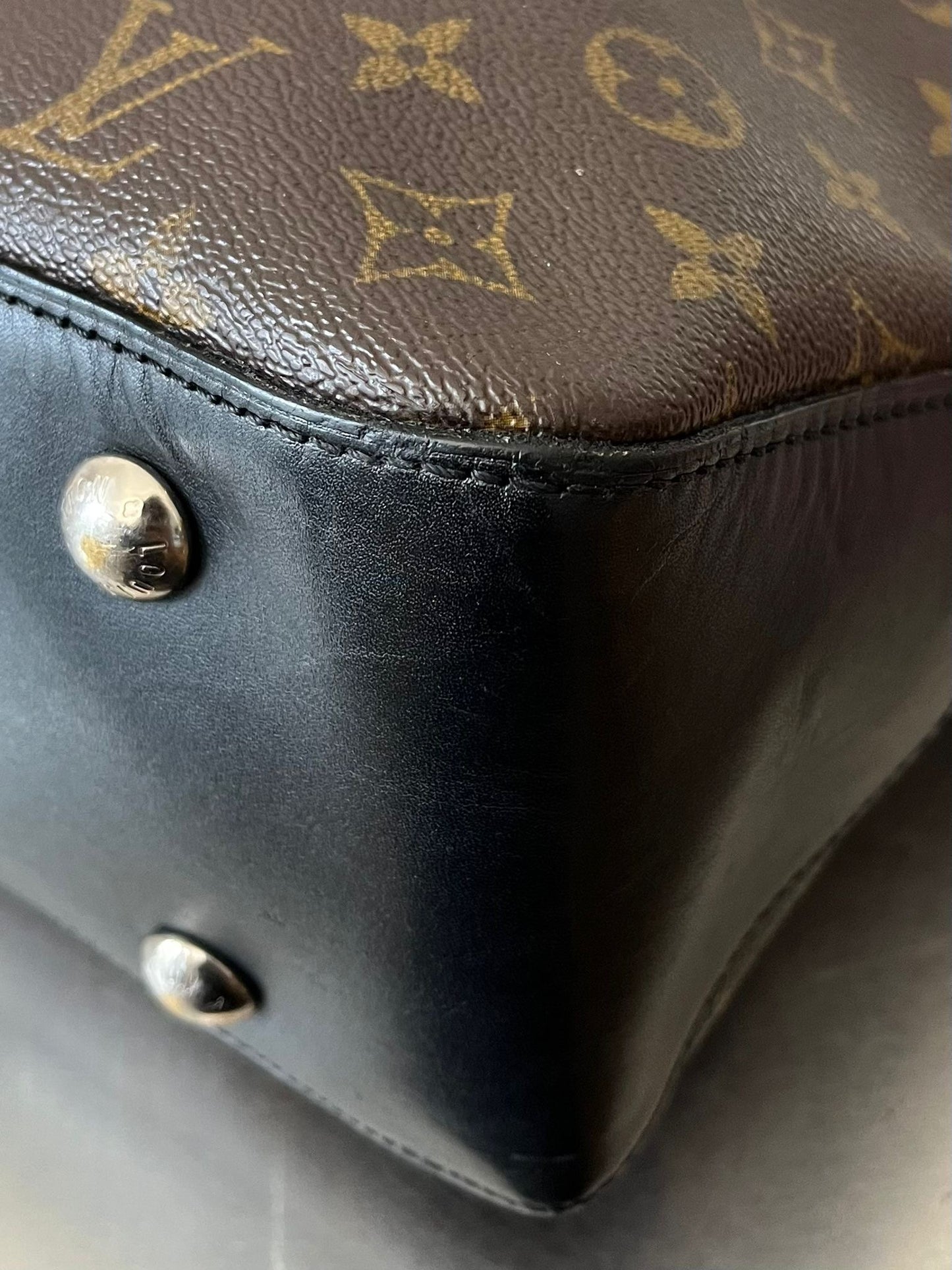 Louis Vuitton Davis Macassar