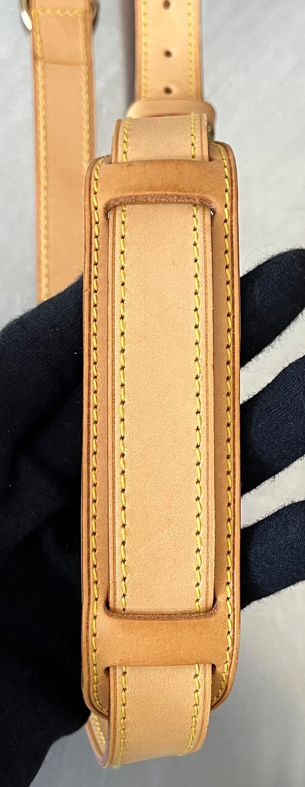 Louis Vuitton Keepall 55 Bandouliere