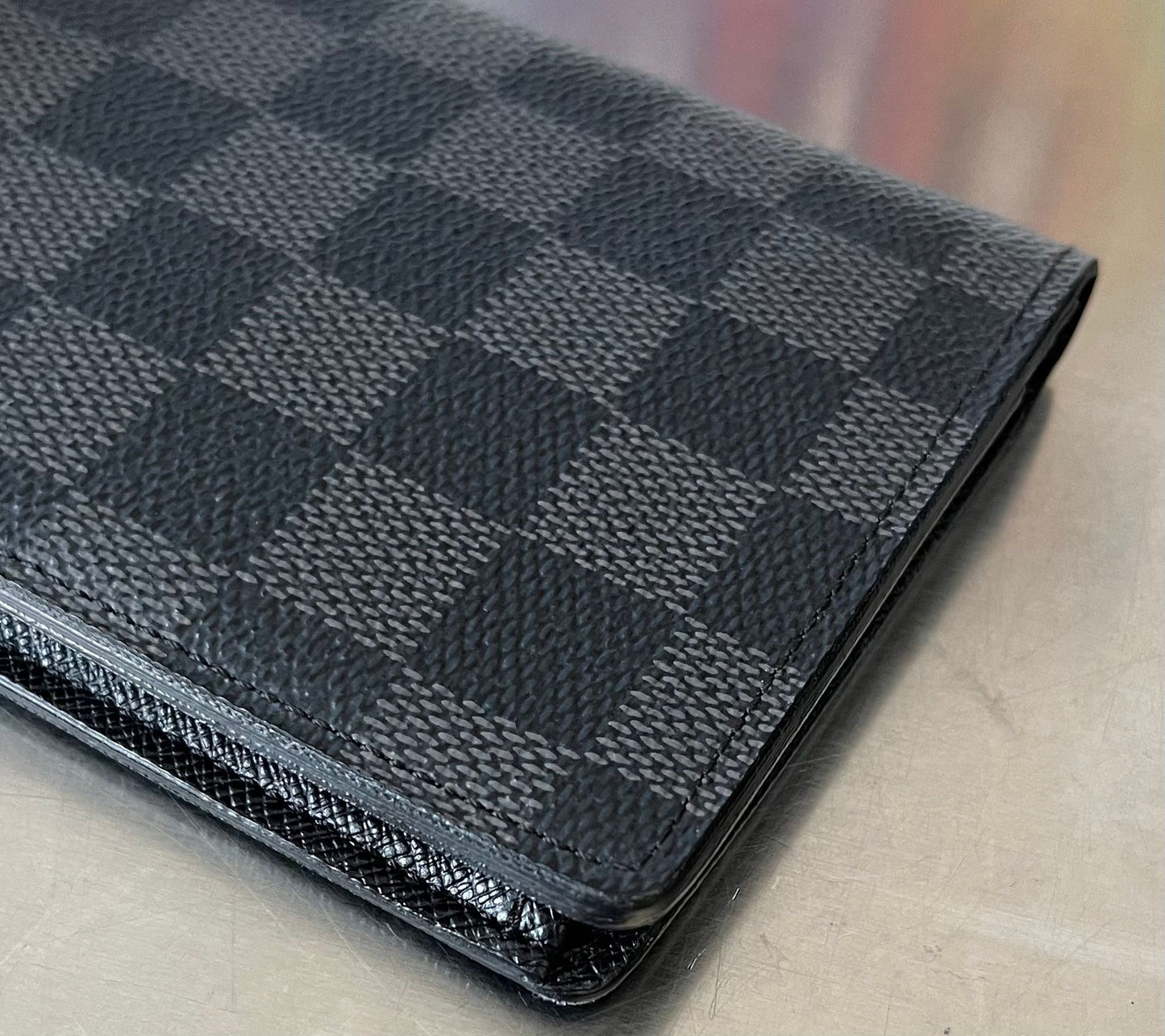 Louis Vuitton Brazza Damier Graphite