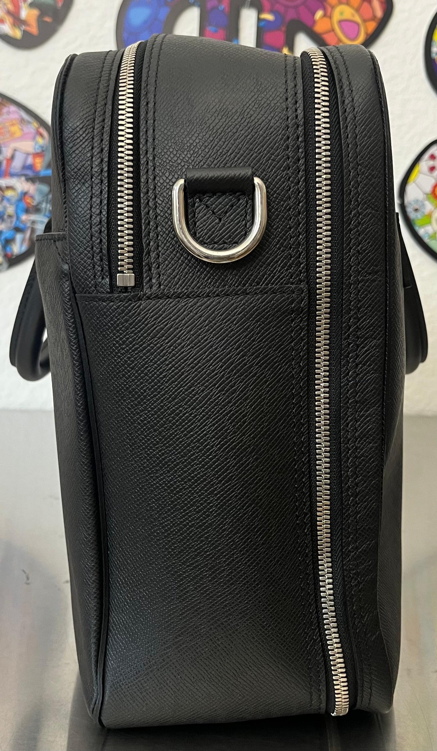 Louis Vuitton Overnight Taiga
