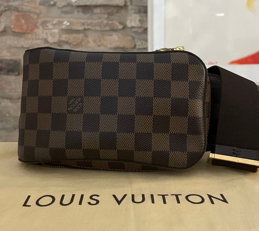 Louis Vuitton Geronimos Bum Bag Damier