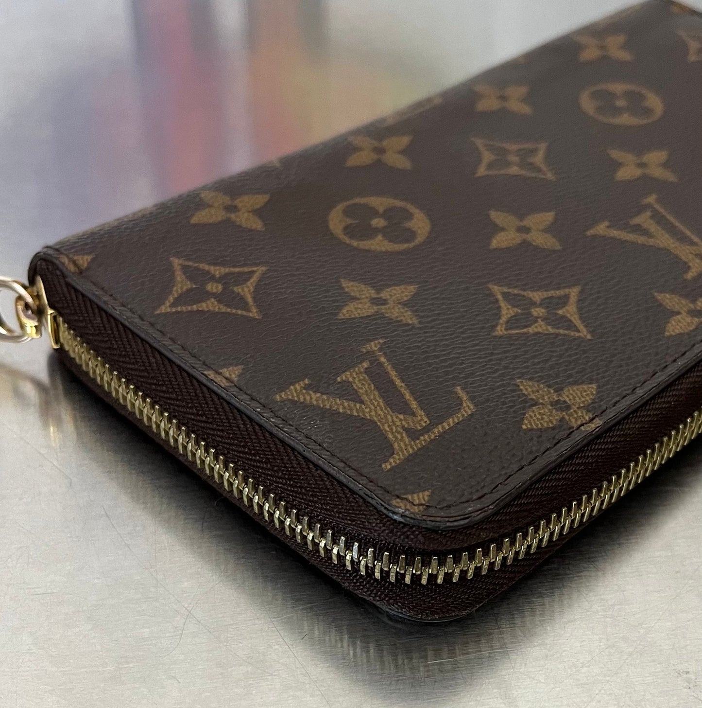 Louis Vuitton Zippy Monogram