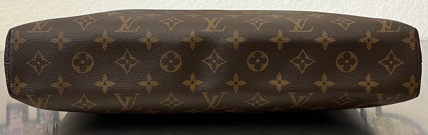 Louis Vuitton Porte Documents Jour Macassar