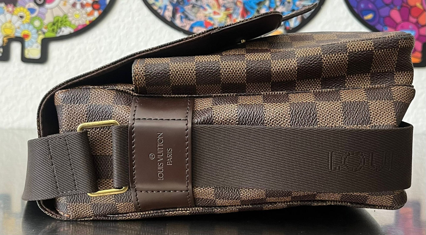 Louis Vuitton Broadway