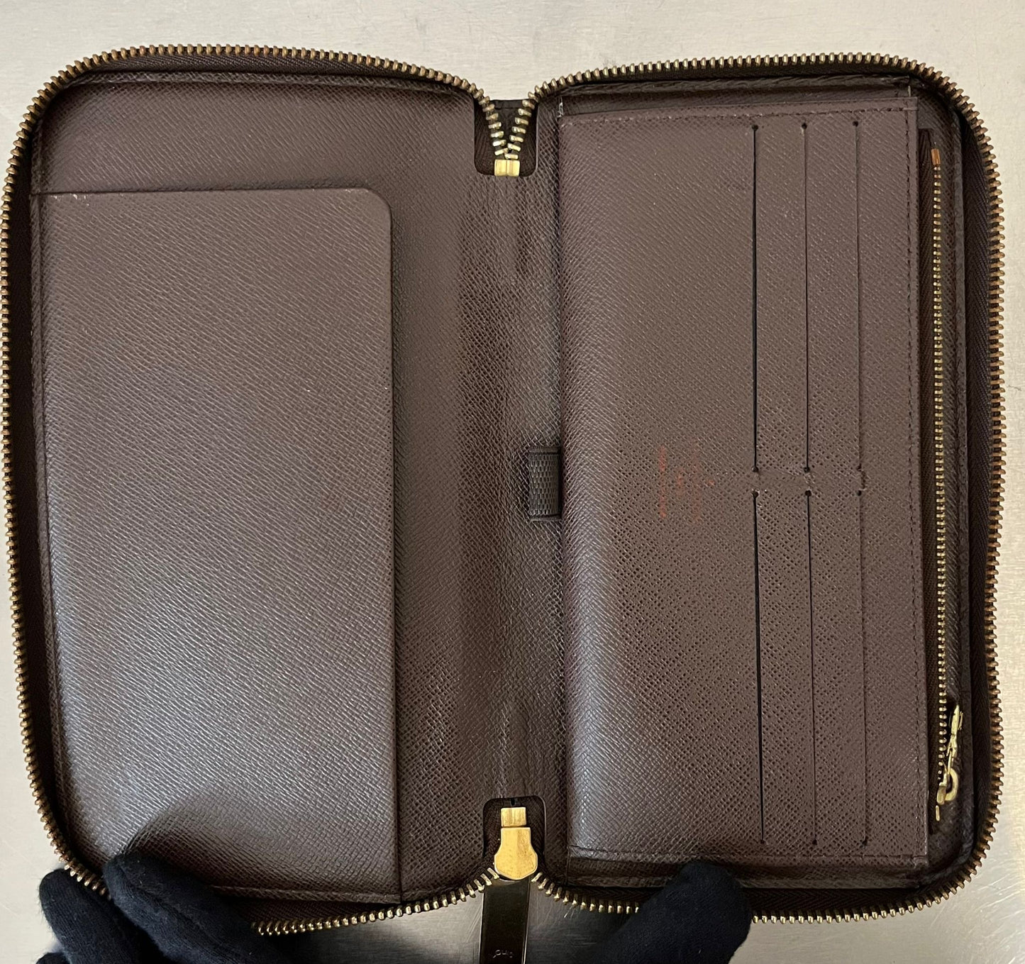 Louis Vuitton Zippy Organizer Damier